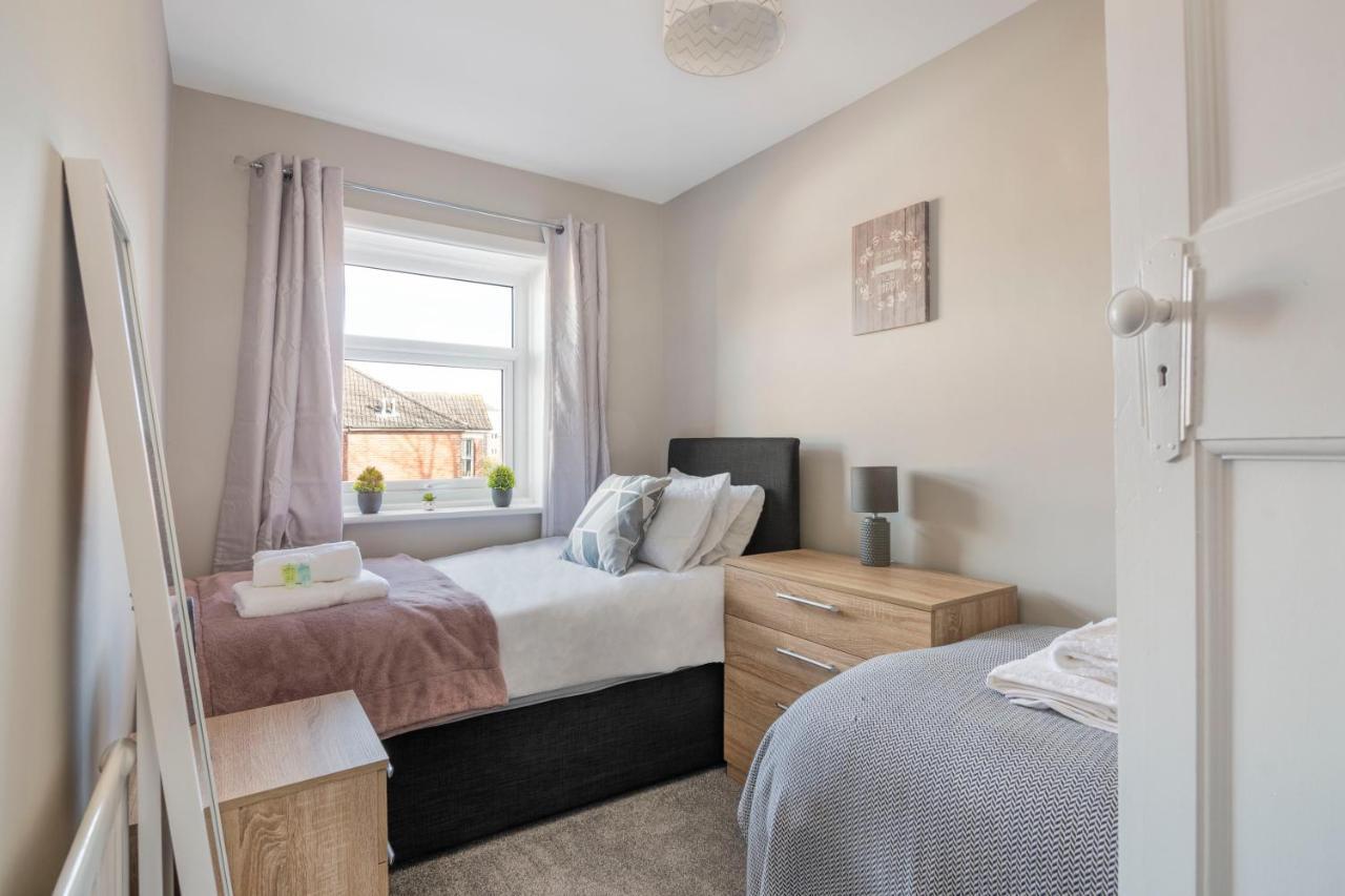 Spacious 3 Bed House, Netflix, Garden, Parking Southampton Exterior photo